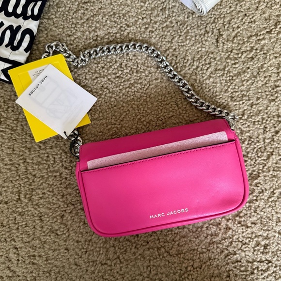 MARC JACOBS The J Marc Shoulder Bag - Picture 4 of 8